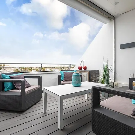 Aina Luxe - Terrasse - Climatisation - Port Ambonne Village Naturiste شقة آجد